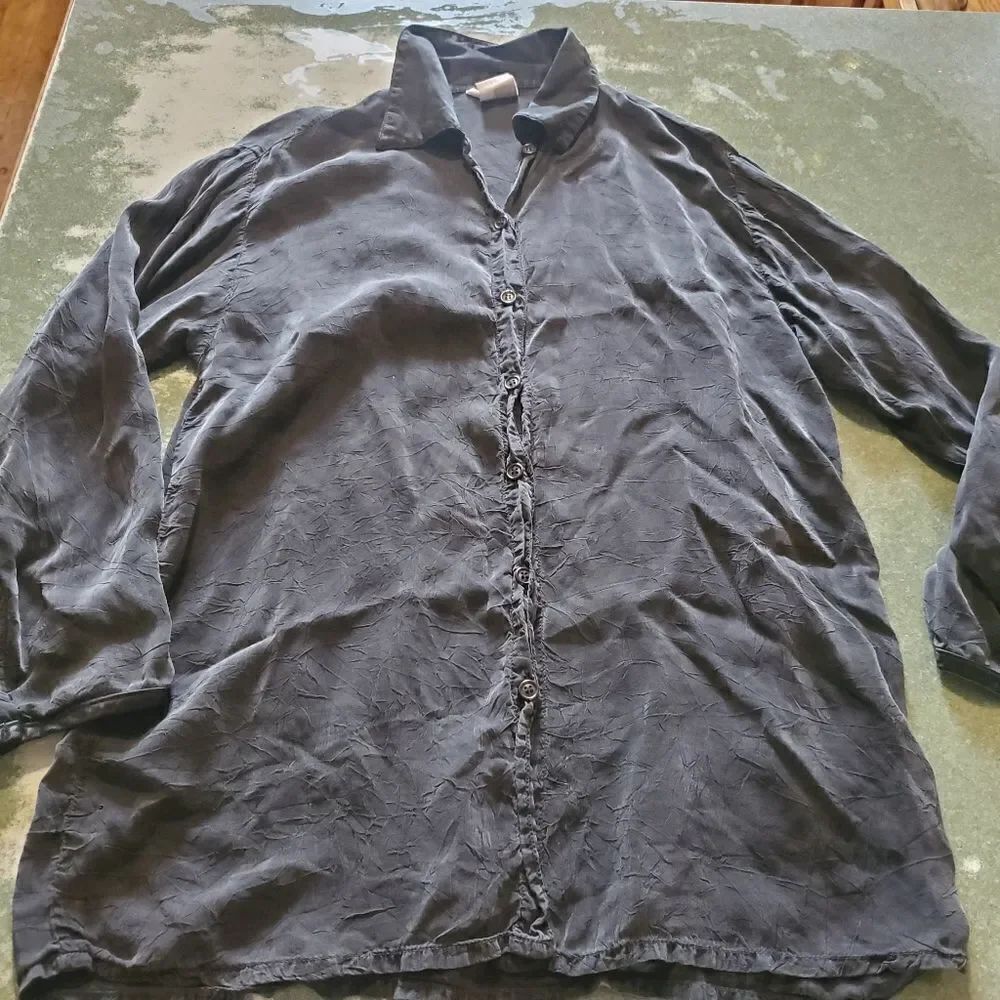 Johnny Was black button down shirt sz XS